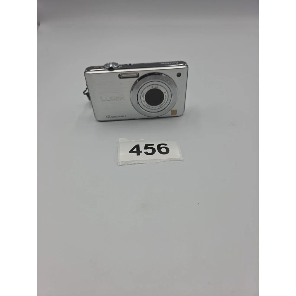 Japan Import Panasonic Lumix DMC-FS7 10MP Digital Camera Silver Leica Lens Teste